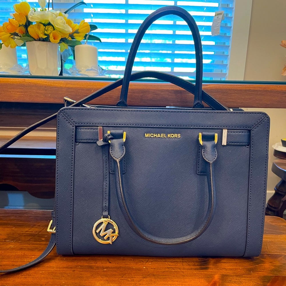 EUC Michael Kors Navy Blue Tote
